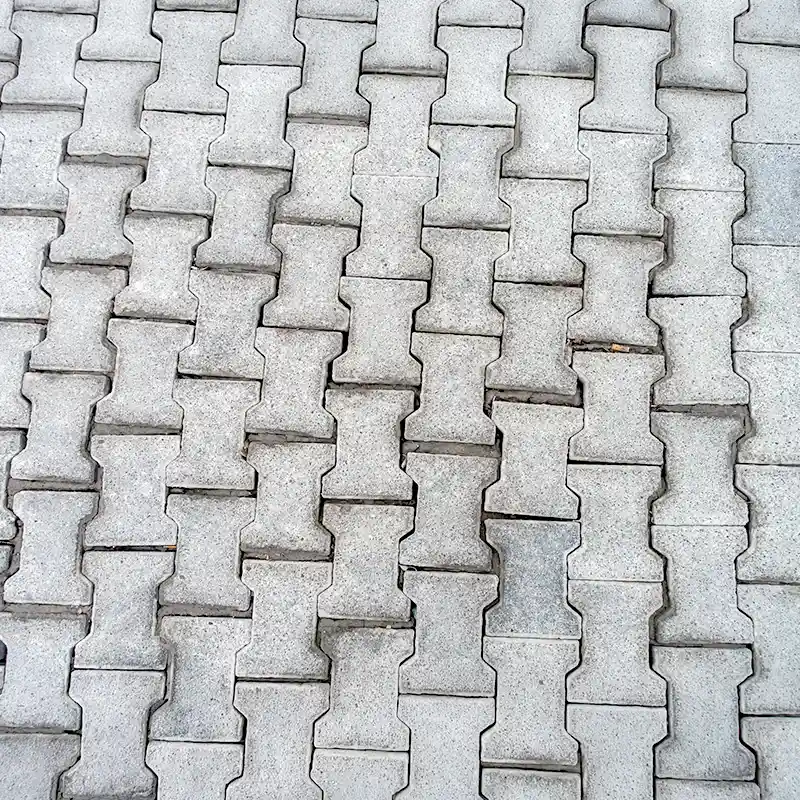 Double Interlocking 03