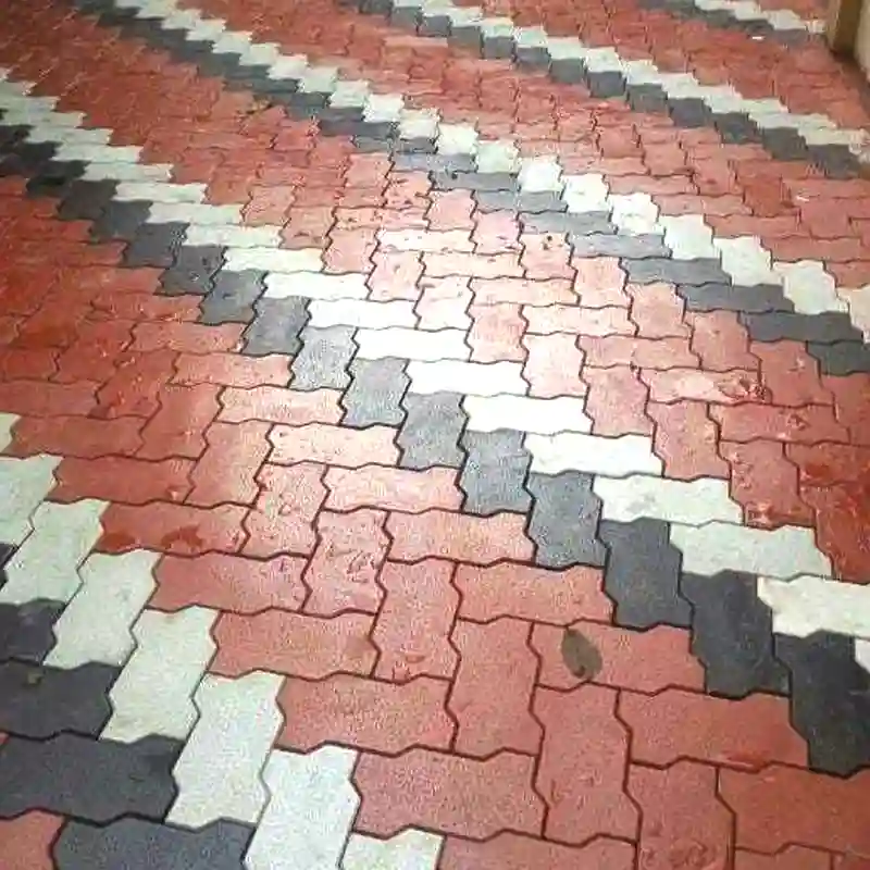 Uni Pavers 14